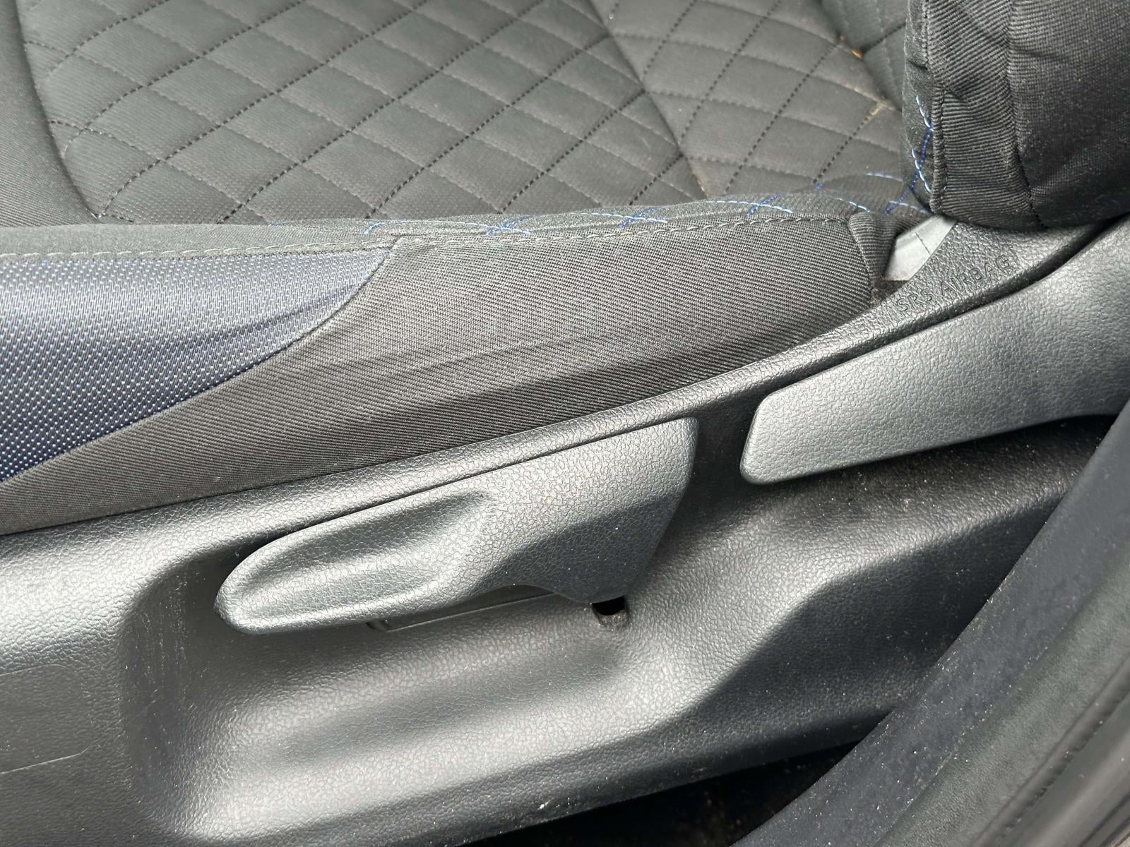 2020 Toyota C-HR XLE