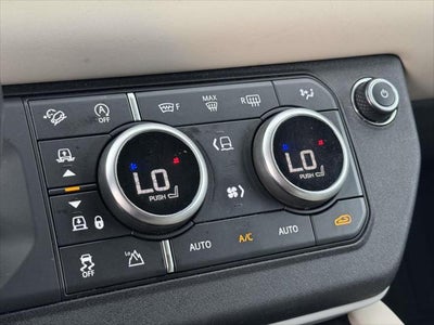 2024 Land Rover Defender 110 P300