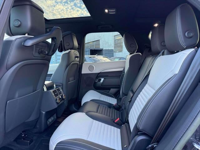 2023 Land Rover Discovery P360 HSE R-Dynamic