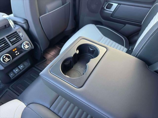 2023 Land Rover Discovery P360 HSE R-Dynamic