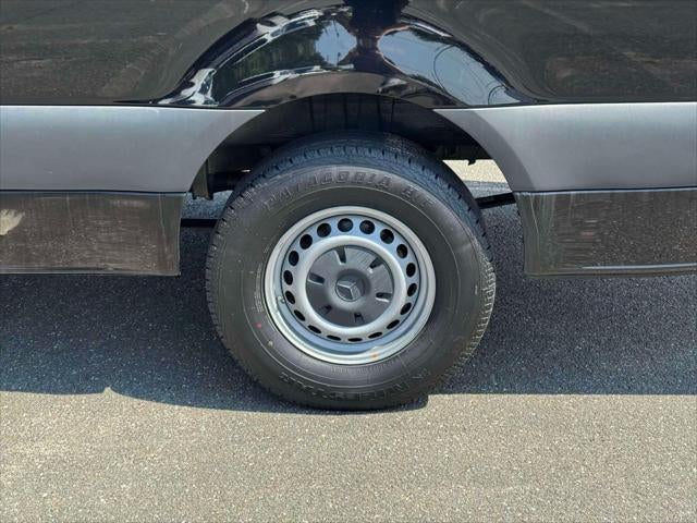 2023 Mercedes-Benz Sprinter 2500 High Roof 4-Cyl Gas