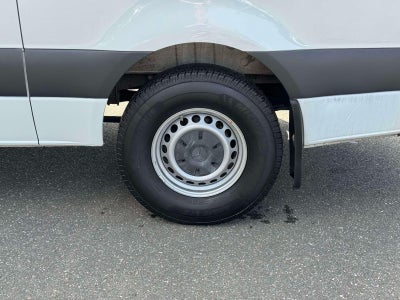 2022 Mercedes-Benz Sprinter 2500 Standard Roof V6