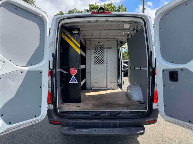 2022 Mercedes-Benz Sprinter 2500 Standard Roof V6