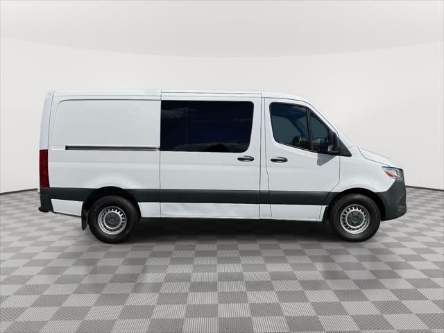 2022 Mercedes-Benz Sprinter 2500 Standard Roof V6