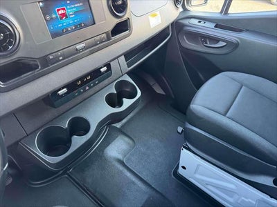 2022 Mercedes-Benz Sprinter 1500 Standard Roof I4