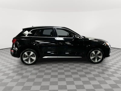 2023 Audi Q5 Premium 40 TFSI quattro S tronic