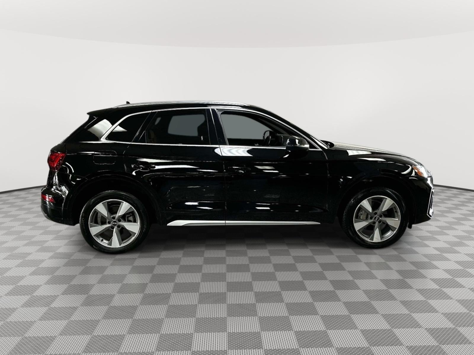 2023 Audi Q5 Premium 40 TFSI quattro S tronic