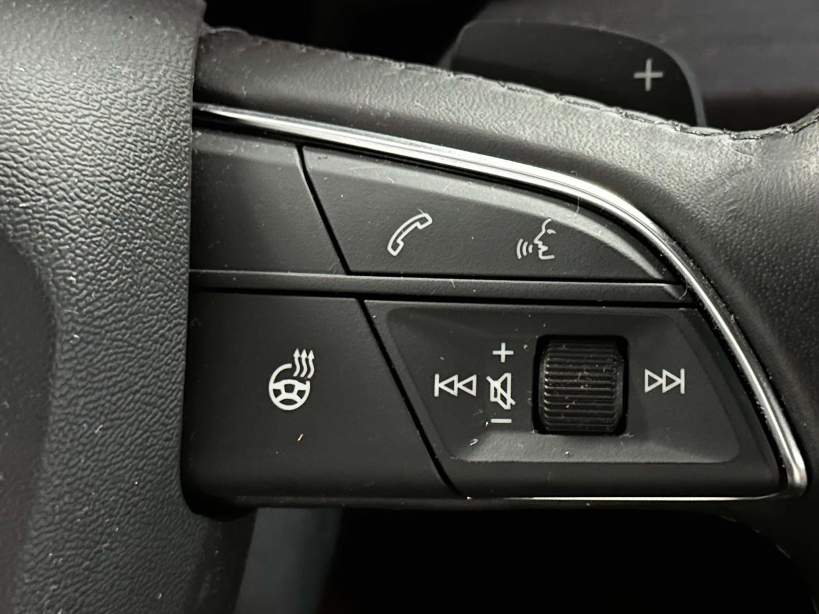 2023 Audi Q5 Premium 40 TFSI quattro S tronic