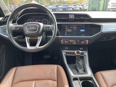 2021 Audi Q3 Premium 40 TFSI quattro Tiptronic