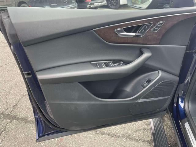 2019 Audi Q8 55 Premium