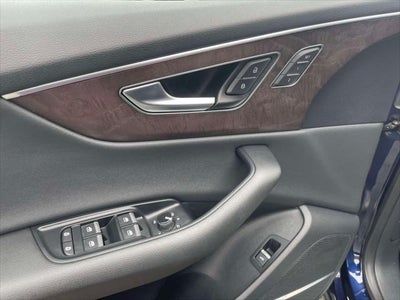2019 Audi Q8 55 Premium