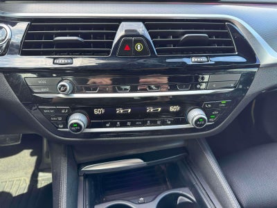 2022 BMW 530 i xDrive