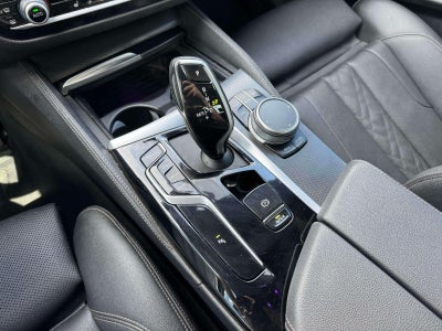 2022 BMW 530 i xDrive