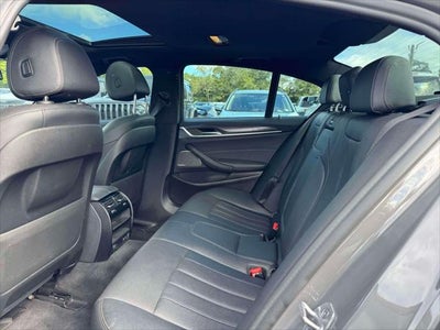 2022 BMW 530 i xDrive