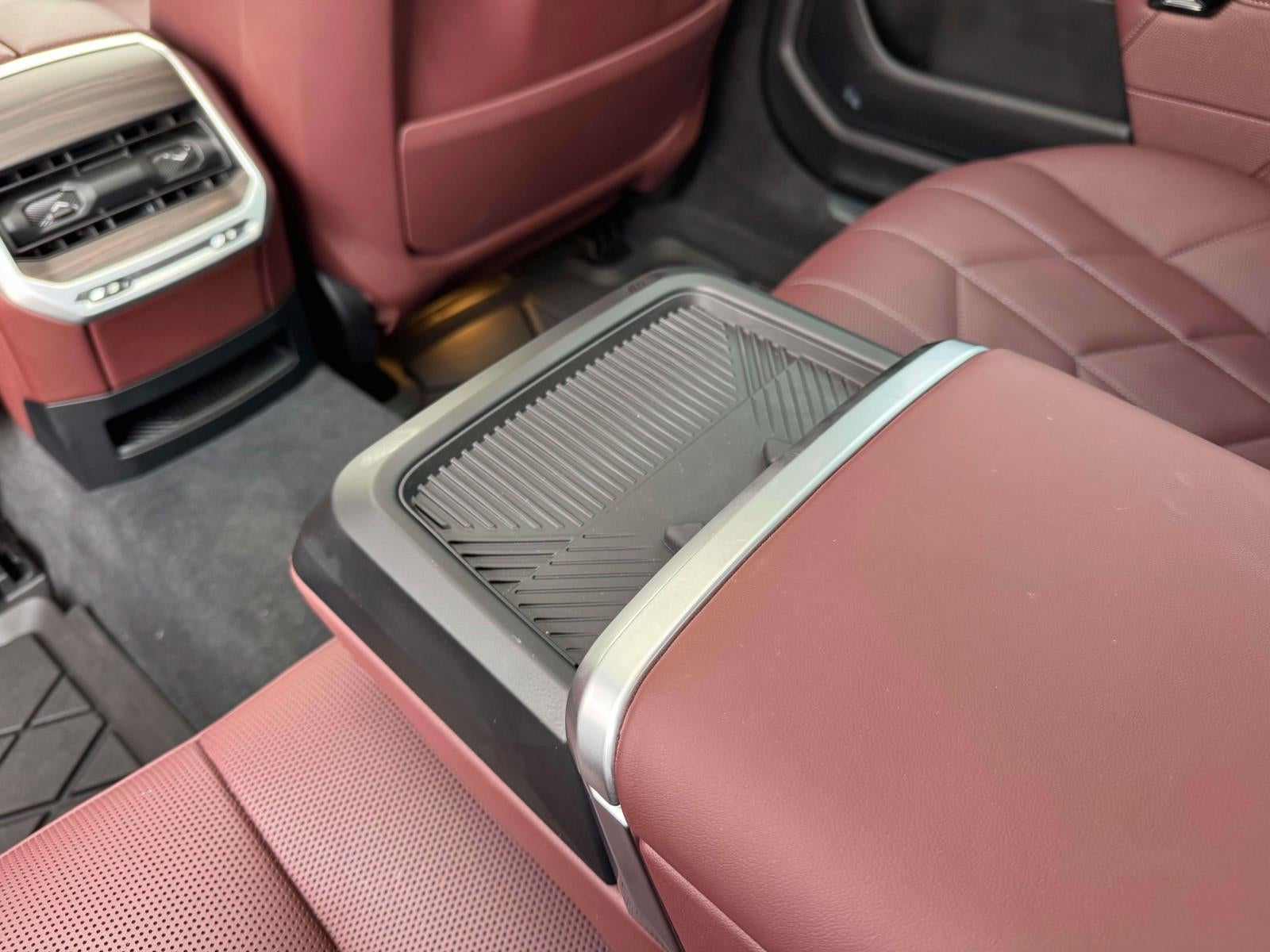 2023 BMW 760 i xDrive