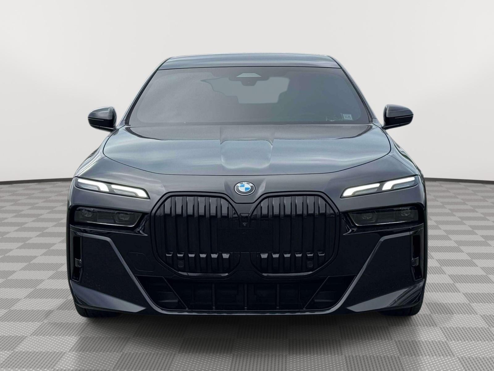 2023 BMW 760 i xDrive