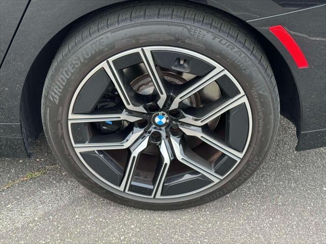 2023 BMW 760 i xDrive