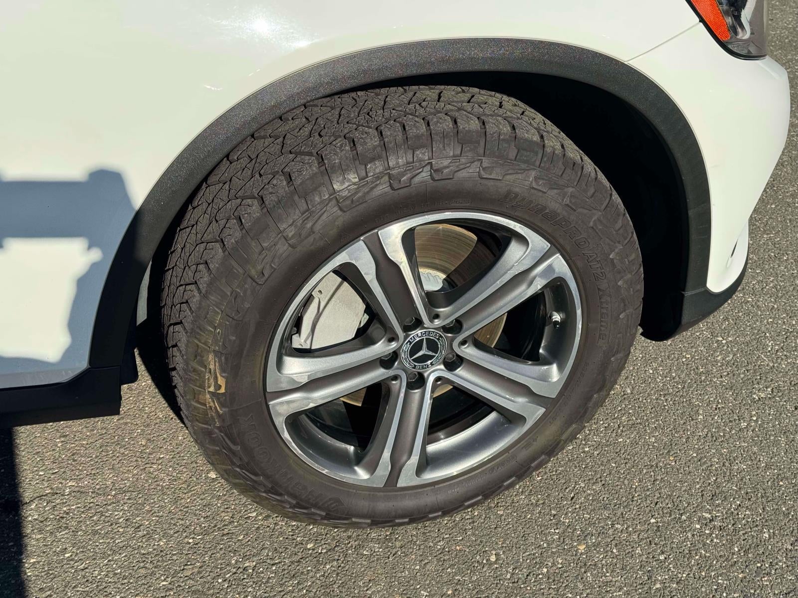 2019 Mercedes-Benz GLC 300 GLC 300