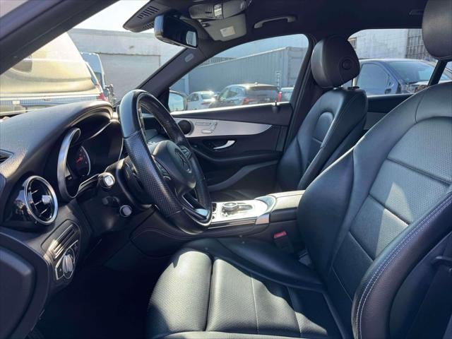 2019 Mercedes-Benz GLC 300 GLC 300