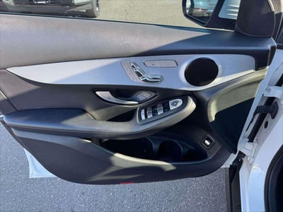 2019 Mercedes-Benz GLC 300 GLC 300