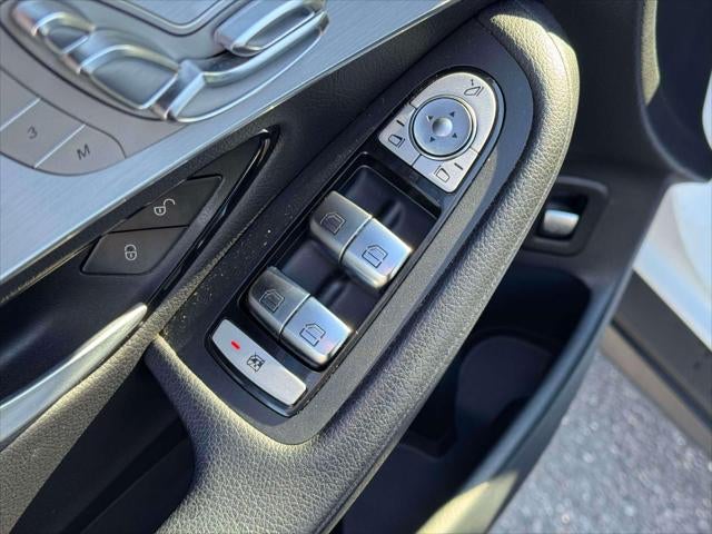 2019 Mercedes-Benz GLC 300 GLC 300