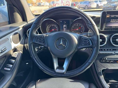 2019 Mercedes-Benz GLC 300 GLC 300