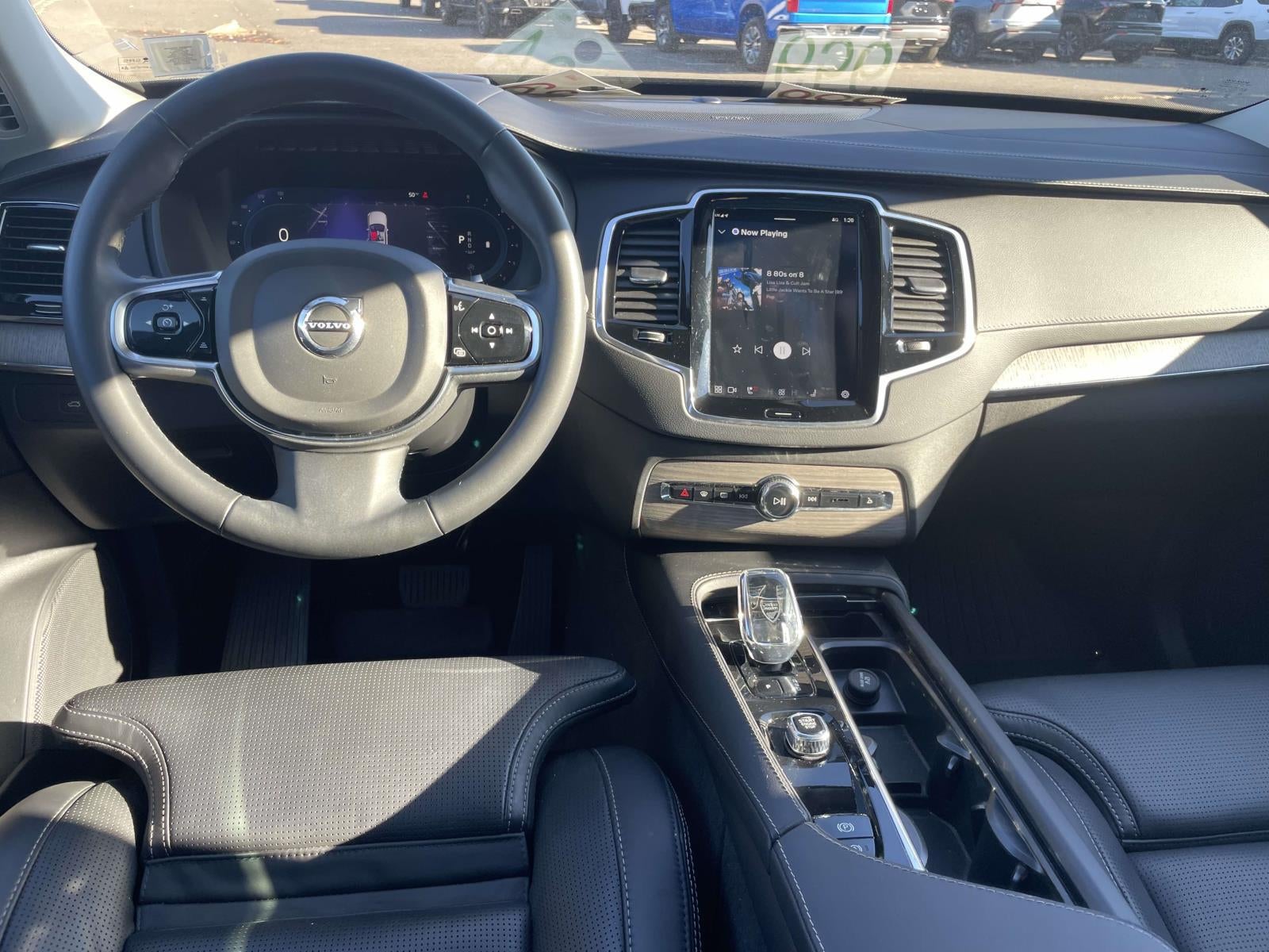 2023 Volvo XC90 B6 Ultimate 6-Seater