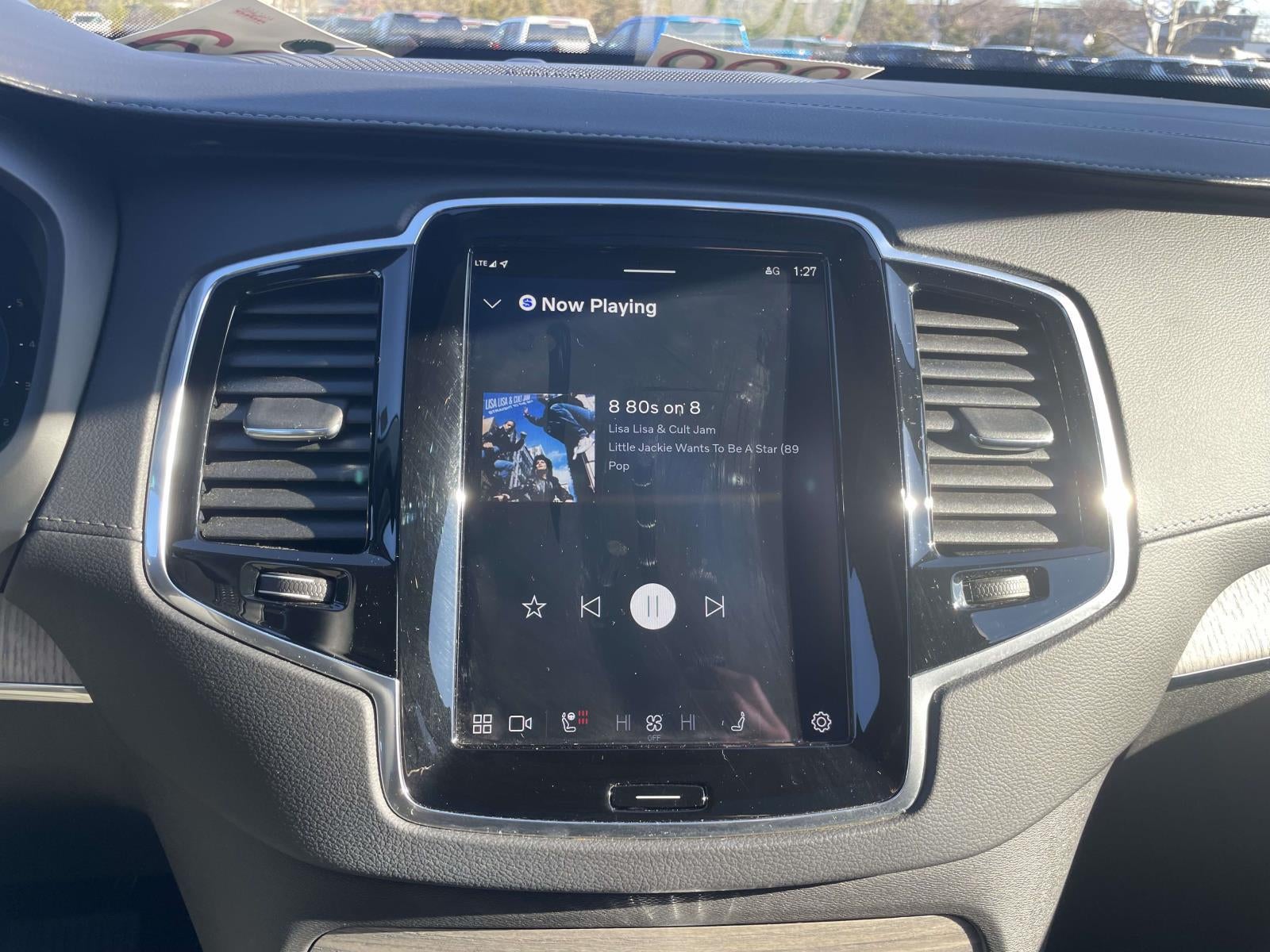 2023 Volvo XC90 B6 Ultimate 6-Seater