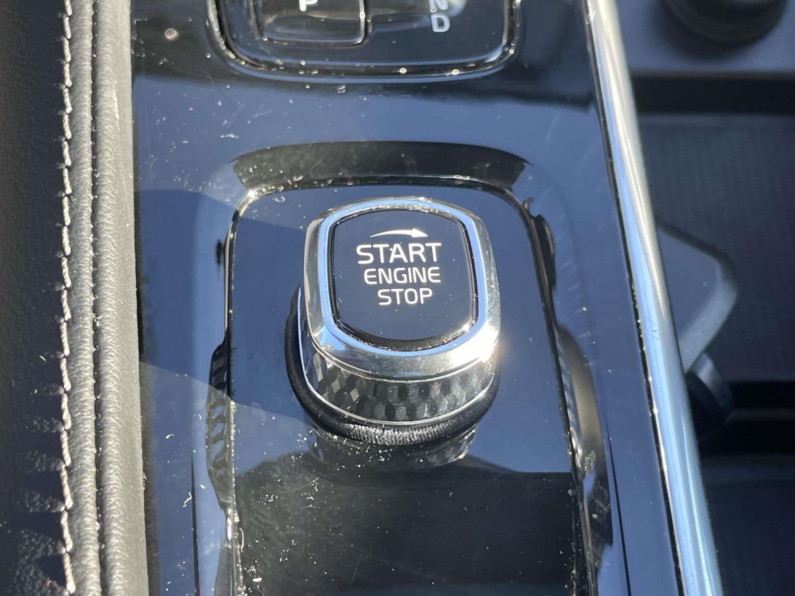 2023 Volvo XC90 B6 Ultimate 6-Seater