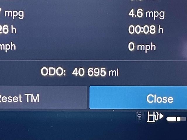 2023 Volvo XC90 B6 Ultimate 6-Seater