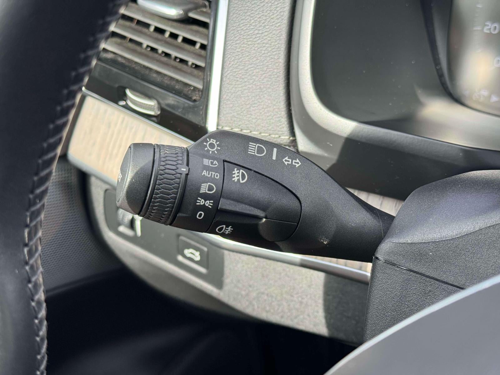 2020 Volvo XC90 T6 Inscription 6 Passenger